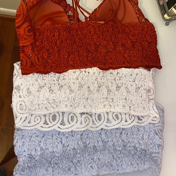 Bralett bundle of 3 for 20$ - Picture 2 of 3